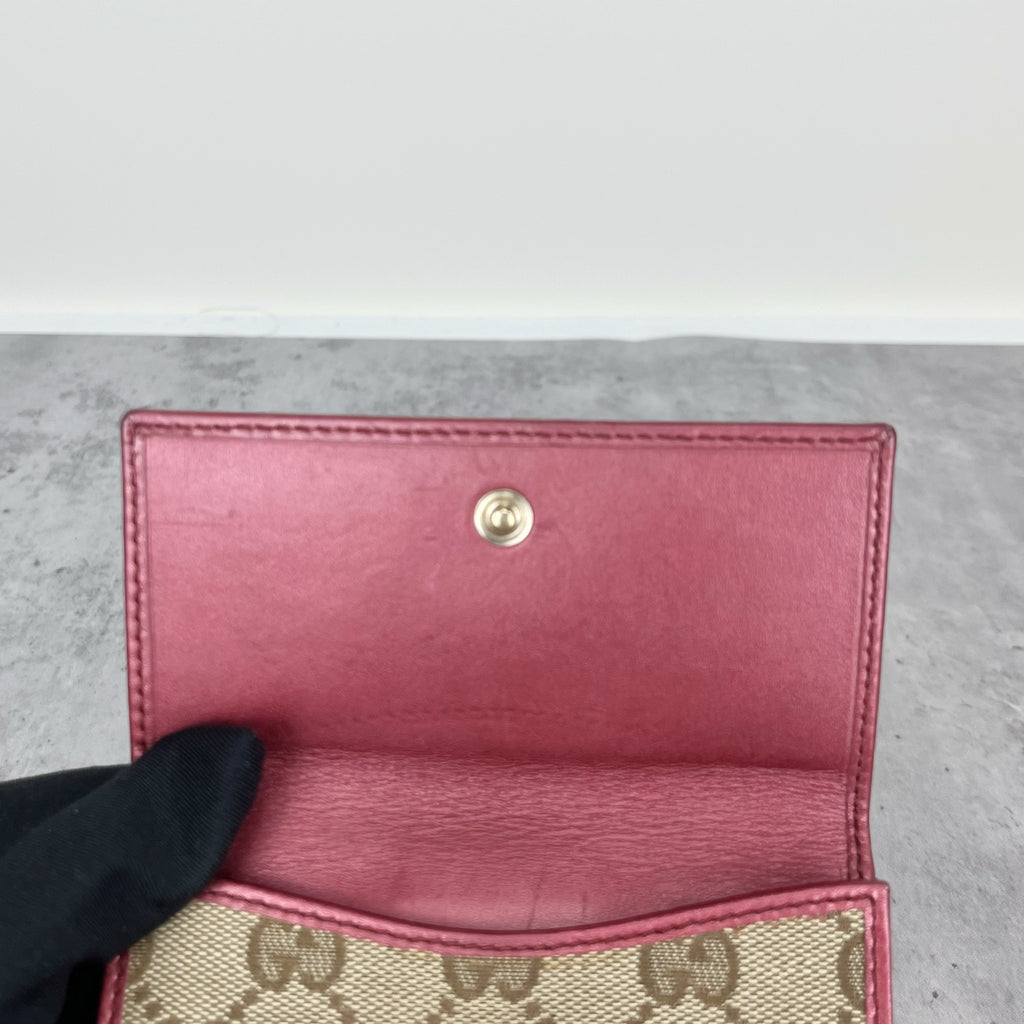 Gucci Canvas