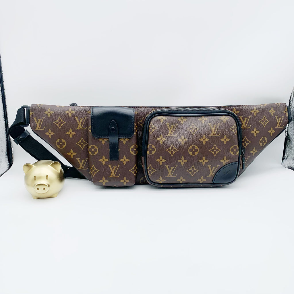 Louis Vuitton Black Belt Bag & Fanny Pack M45337