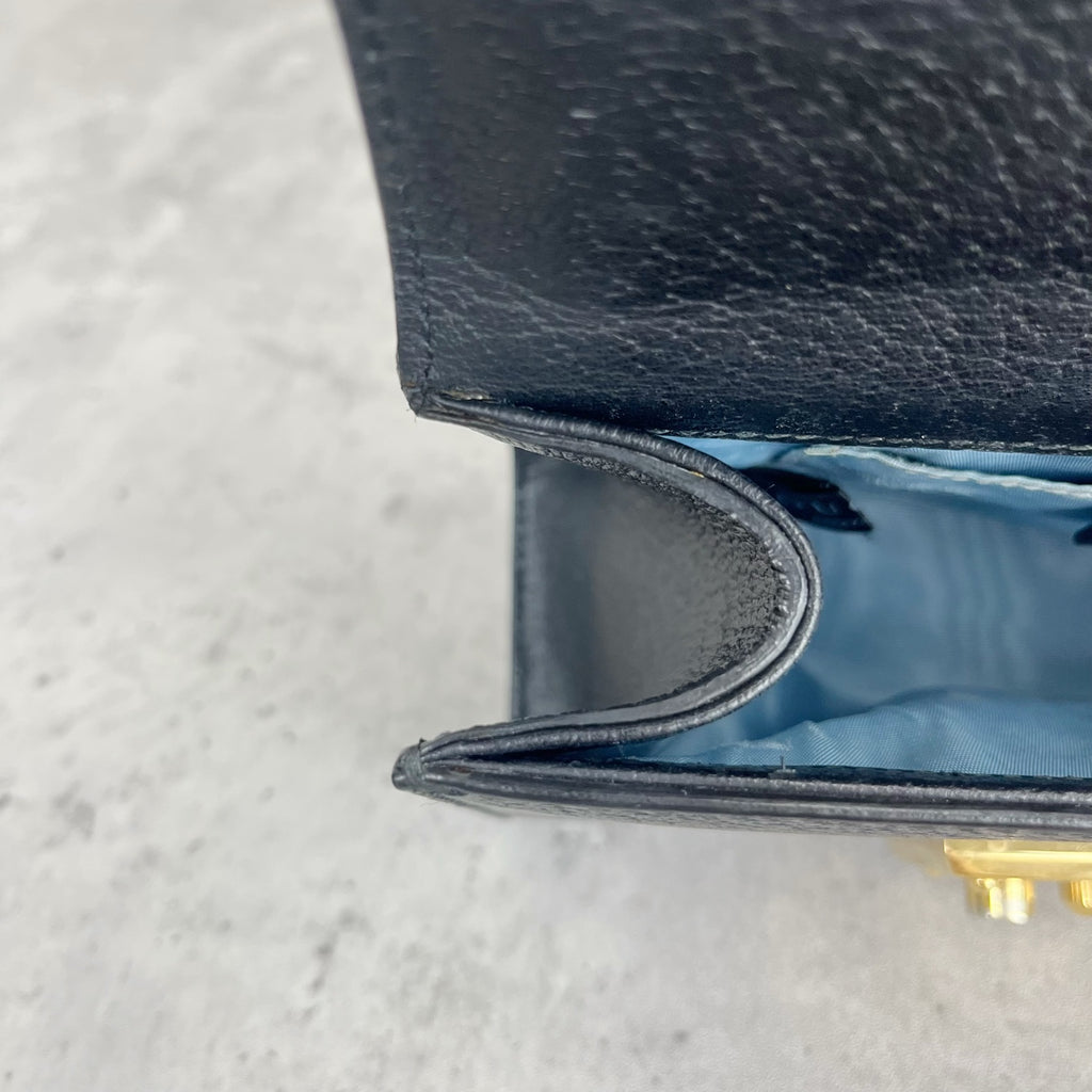 Gucci Black 432182DJ2LG1055