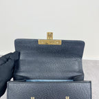 Gucci Black 432182DJ2LG1055