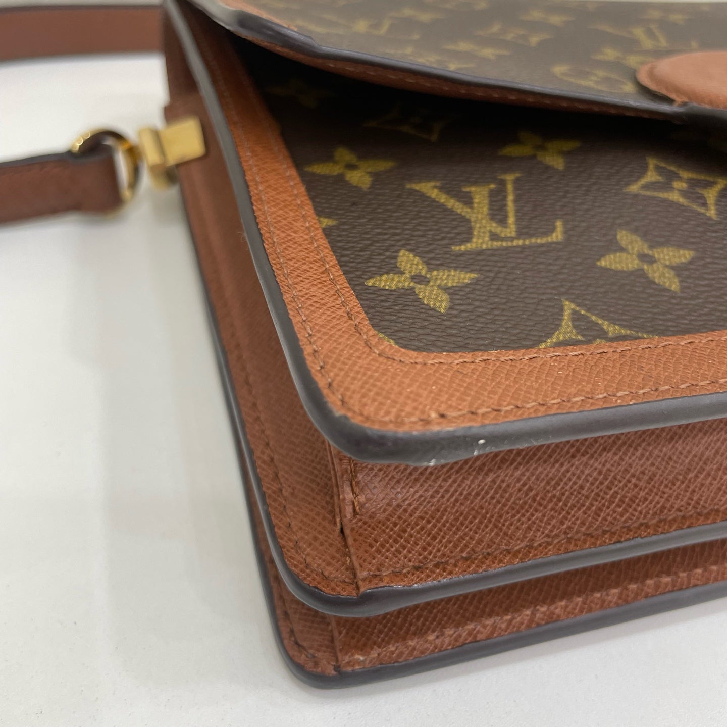 Louis Vuitton Metal