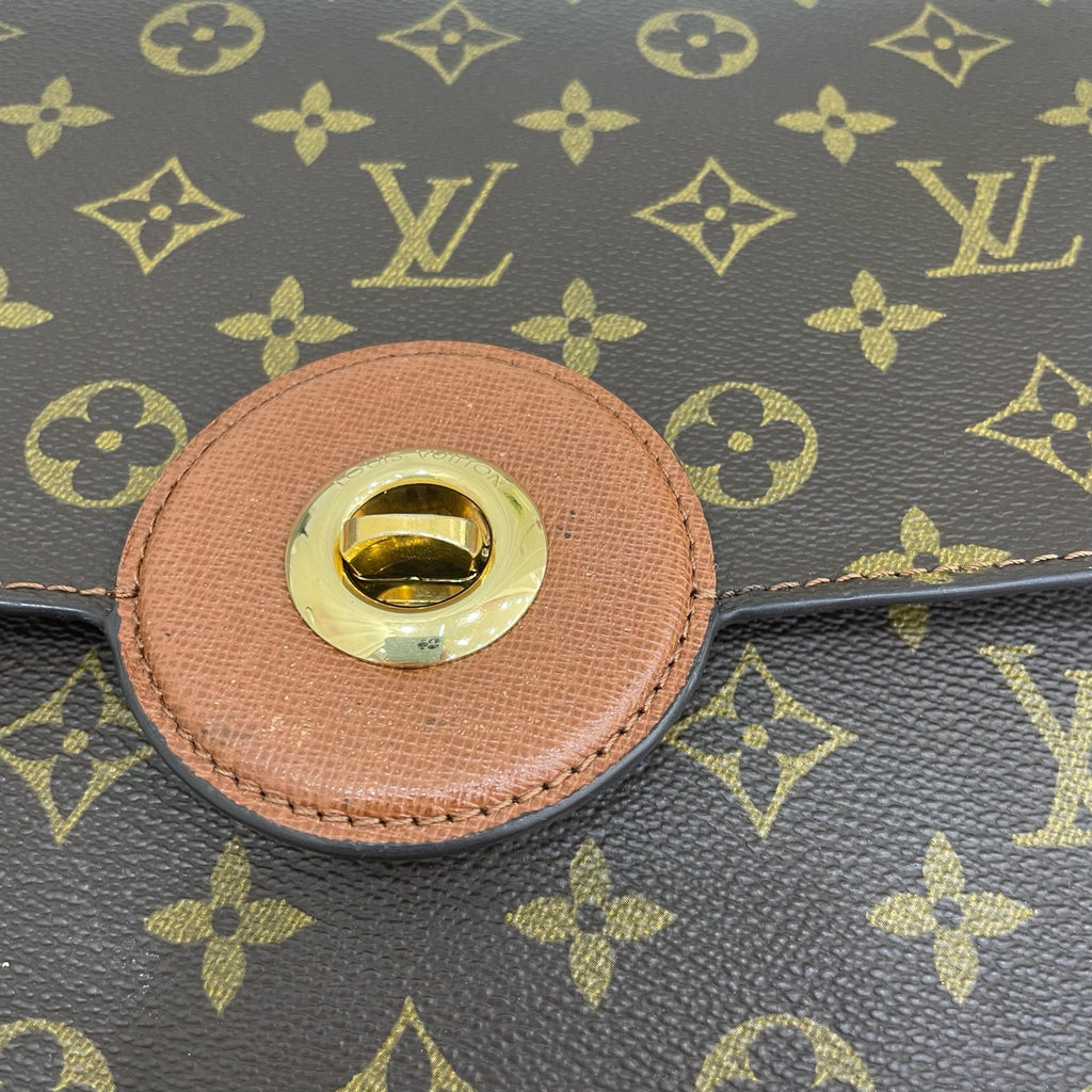 Louis Vuitton Metal
