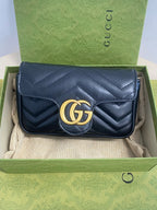Gucci GG Marmont Collection 476433 DTDCT 1000