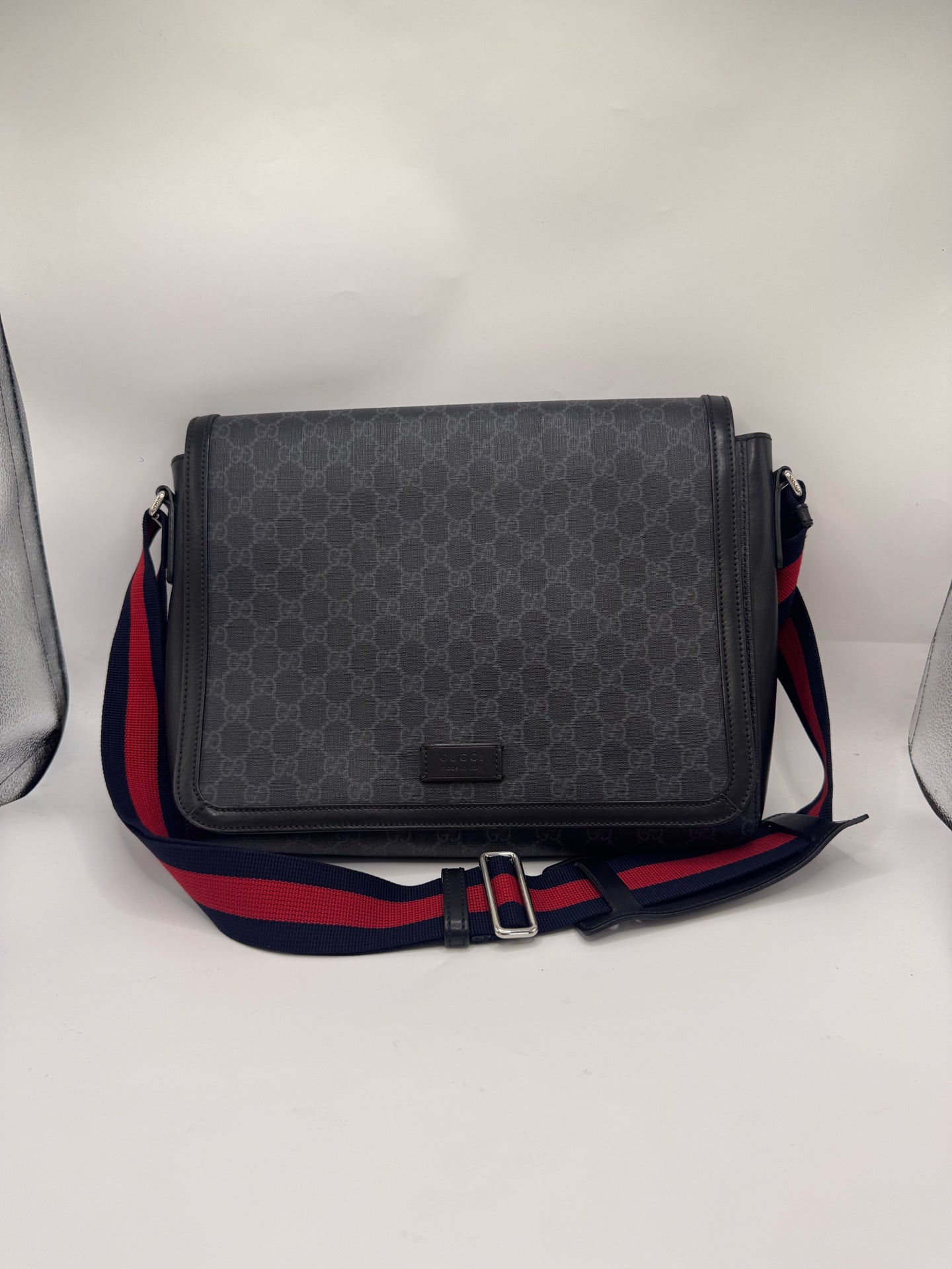 Gucci Shoulder Bag