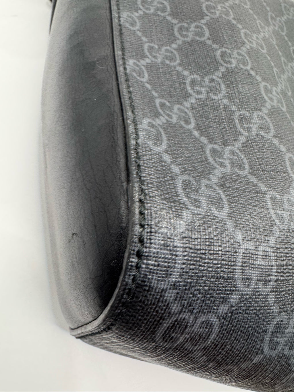 Gucci Shoulder Bag