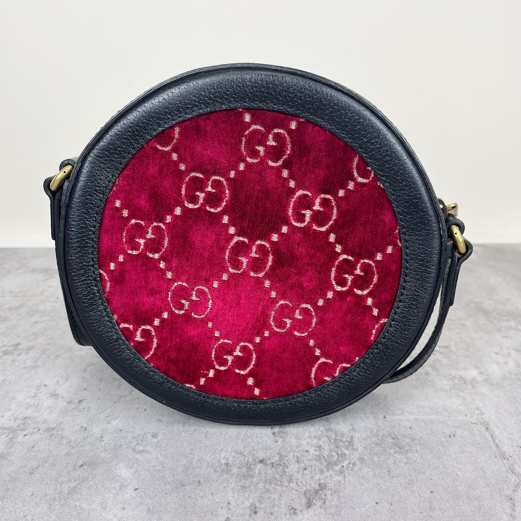 Gucci Velvet Red 574978-9TIKT-6464