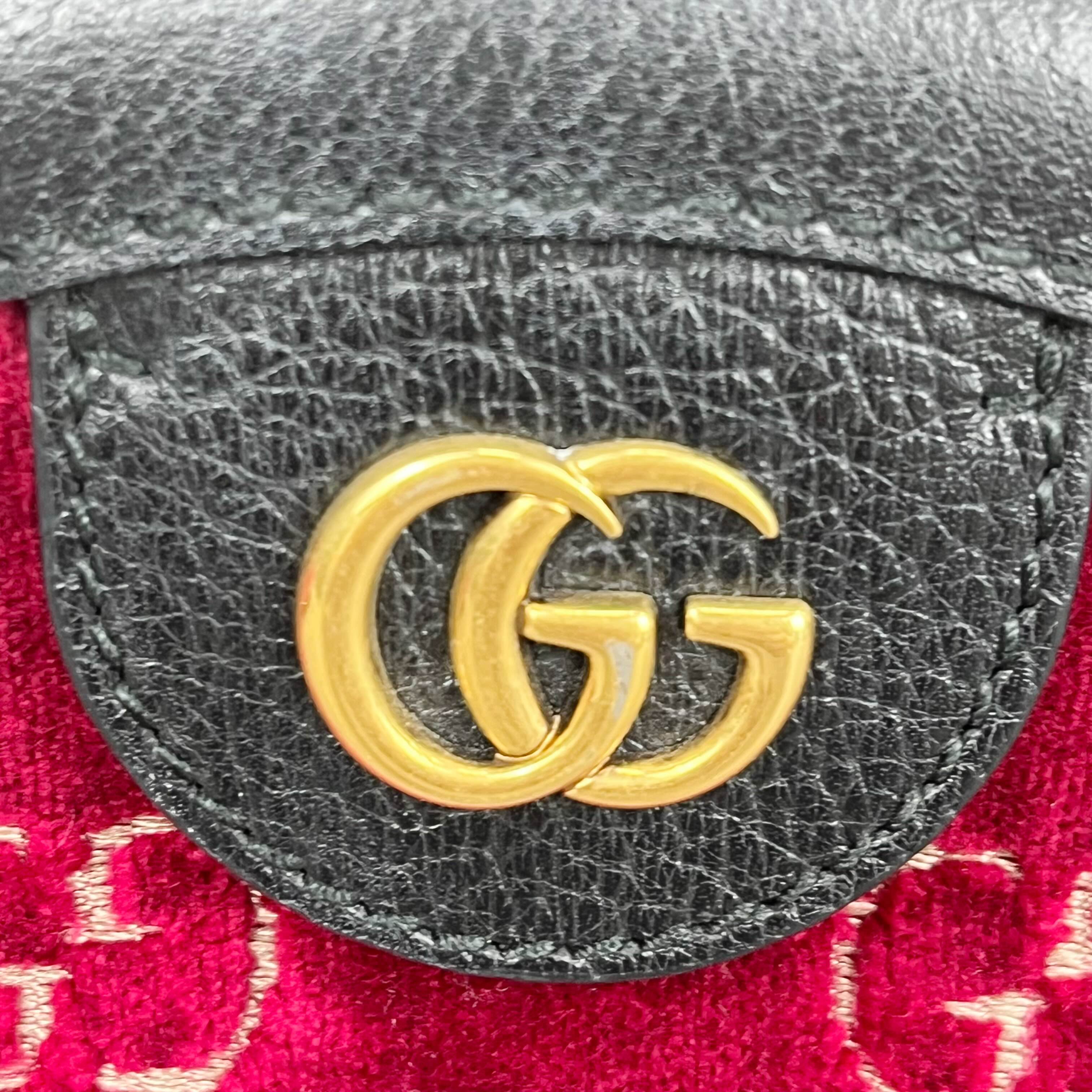 Gucci Velvet Red 574978-9TIKT-6464