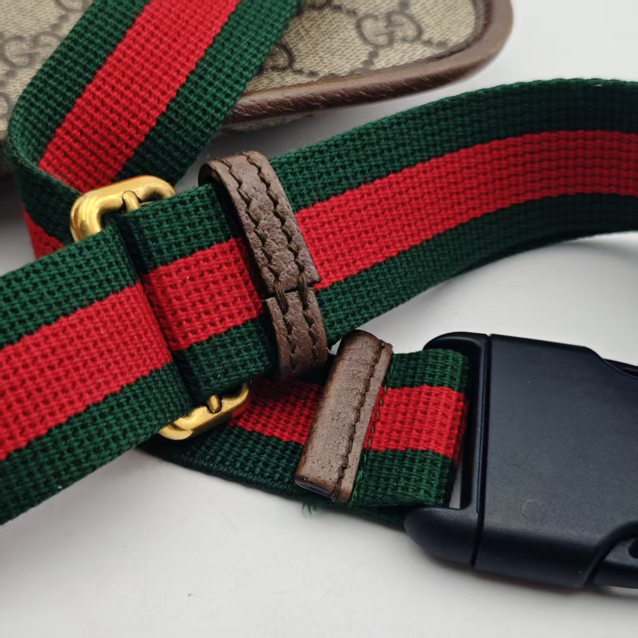 Gucci Leather Brown Belt Bag & Fanny Pack