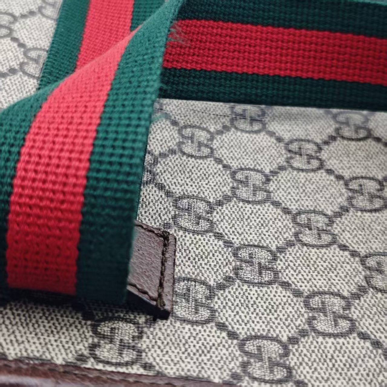 Gucci Leather Brown Belt Bag & Fanny Pack