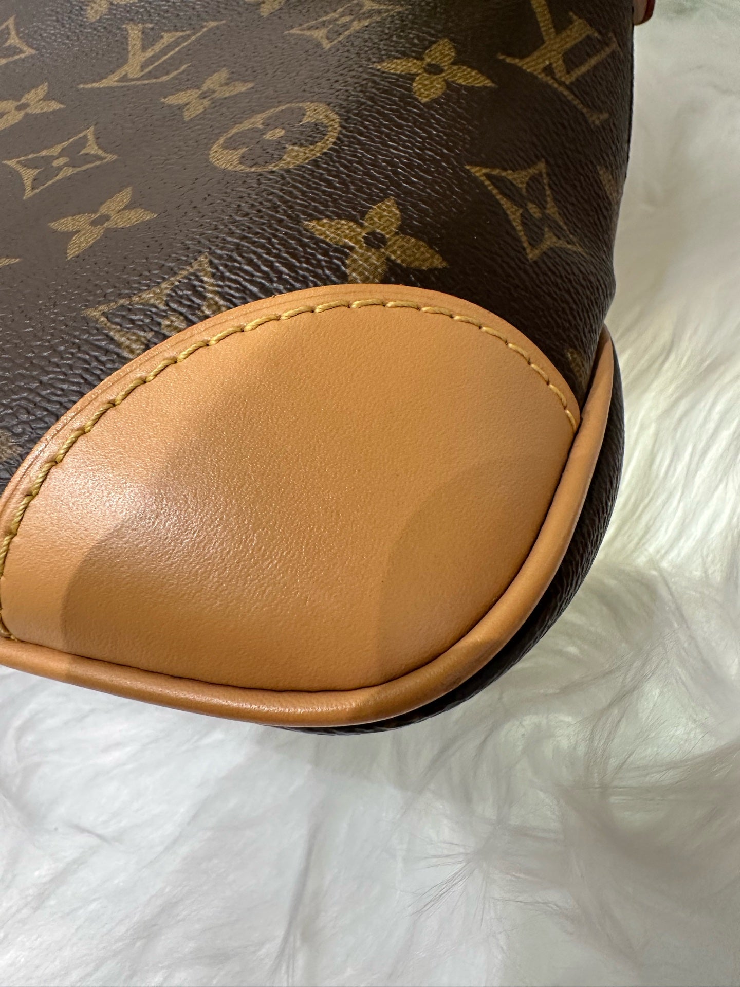 Louis Vuitton Crossbody