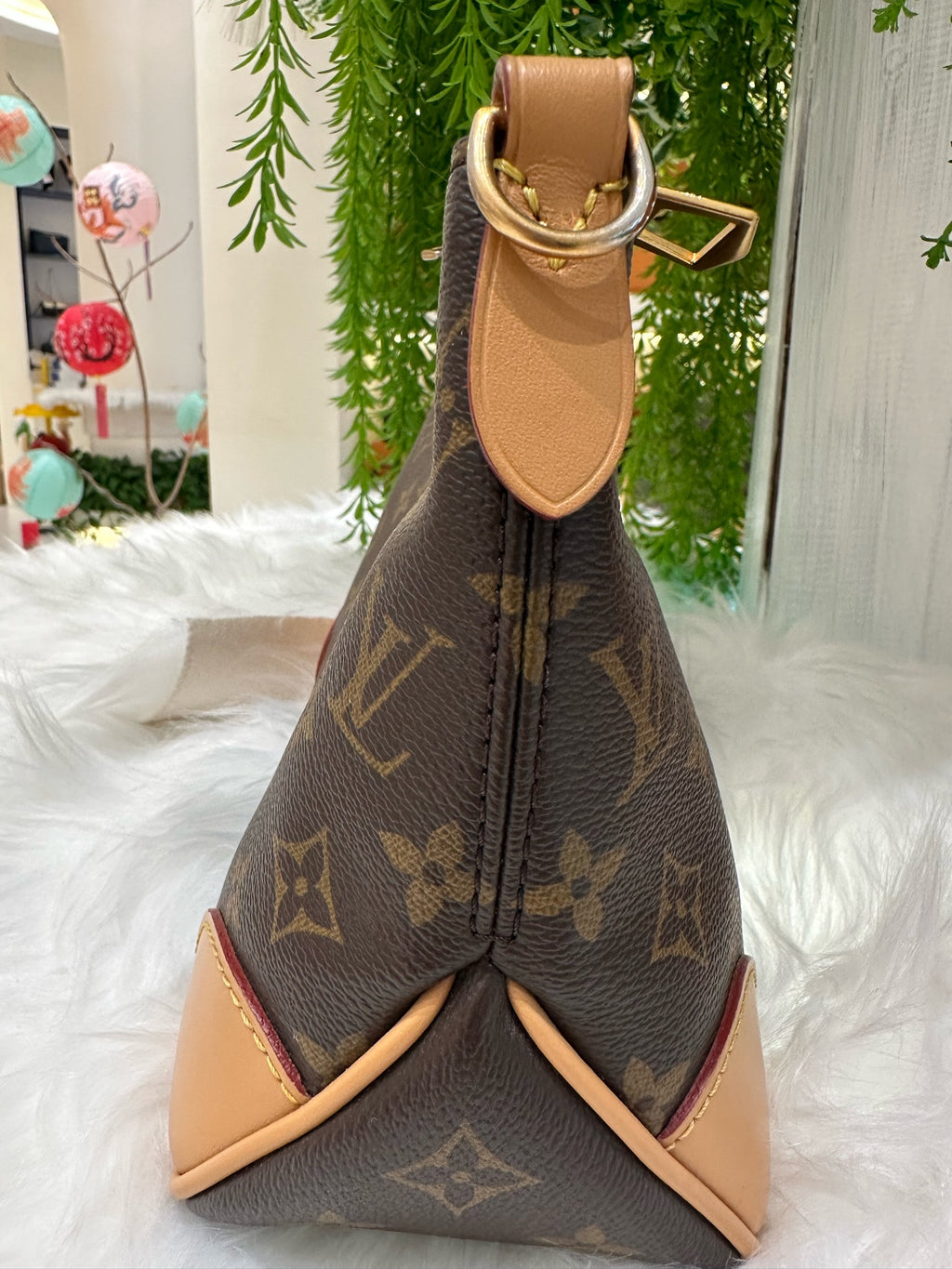 Louis Vuitton Crossbody