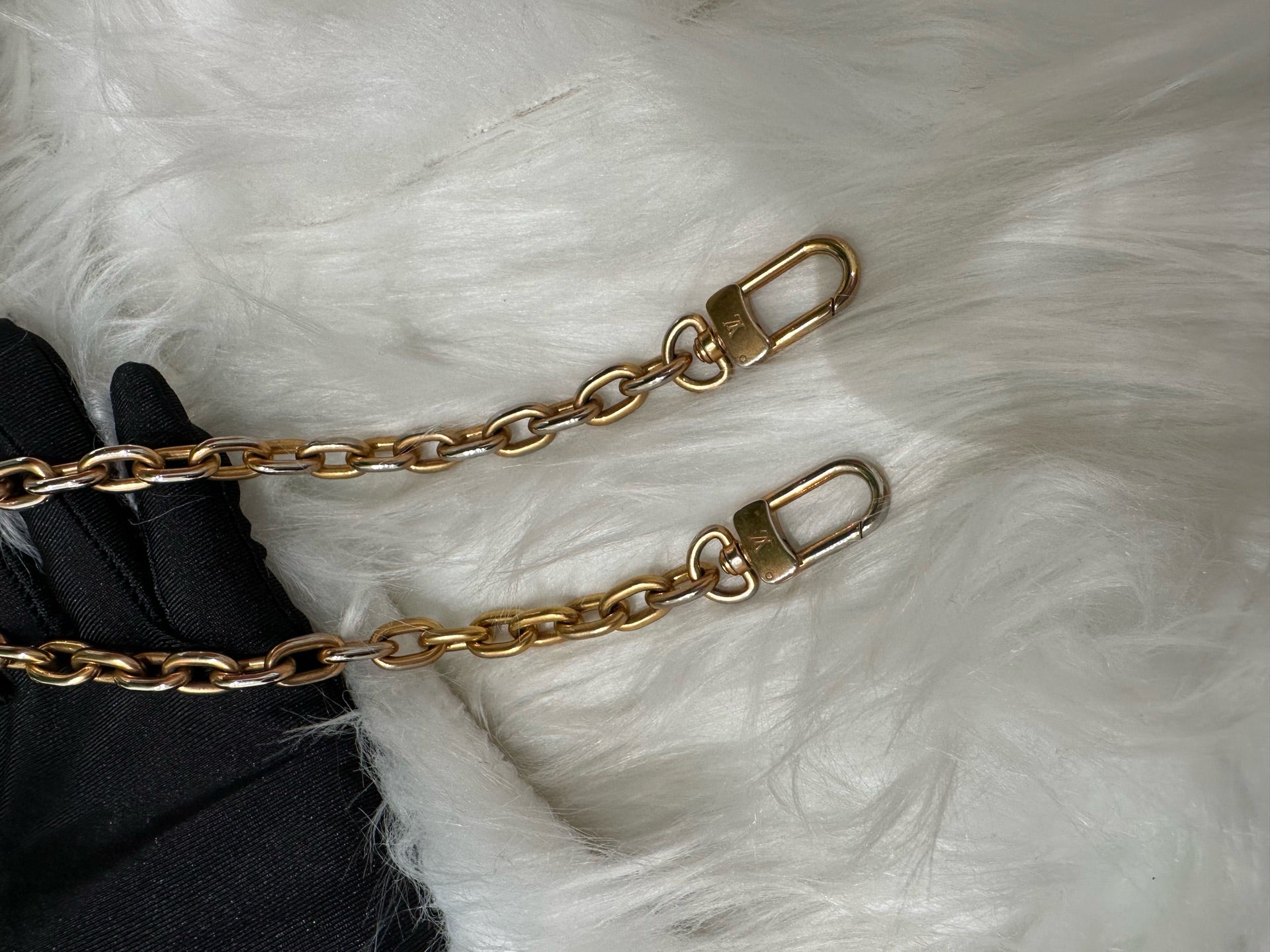 Louis Vuitton Crossbody