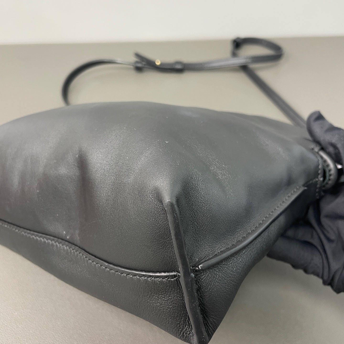 Loewe Alcantara
