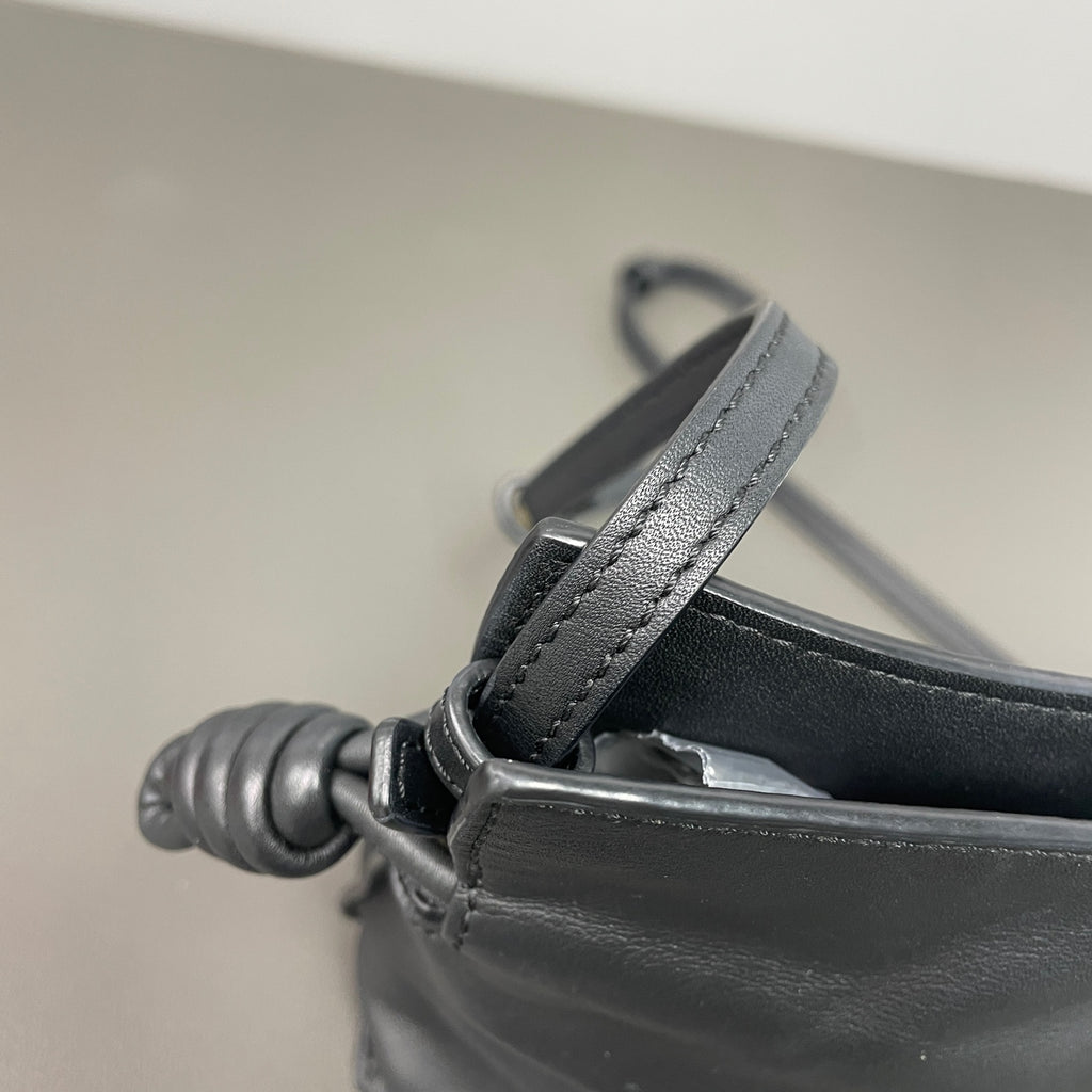 Loewe Alcantara