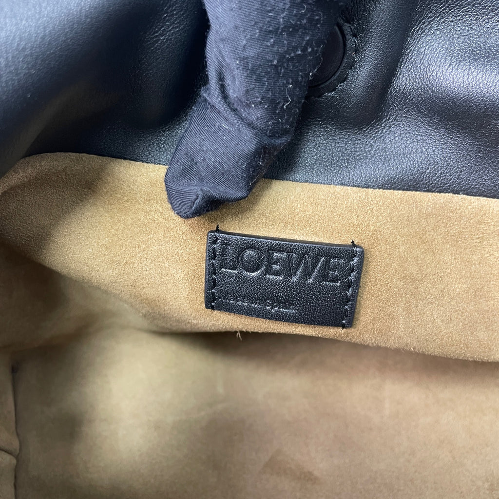 Loewe Alcantara