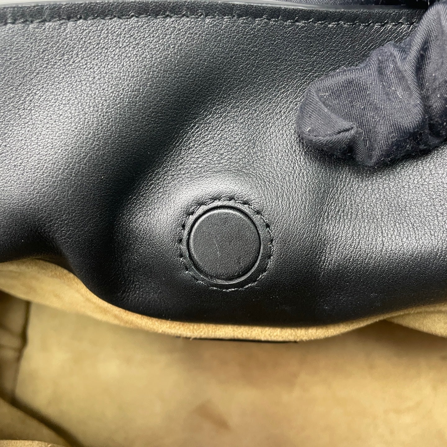 Loewe Alcantara