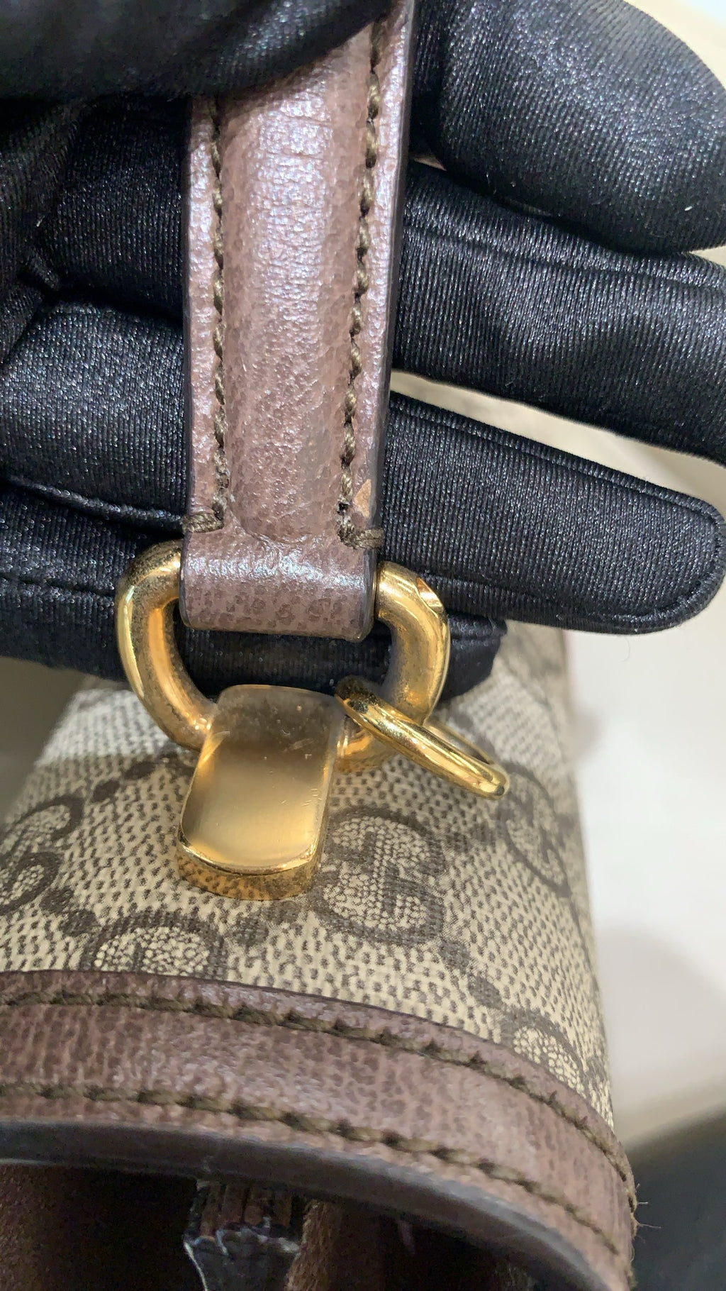 Gucci Messenger Bag