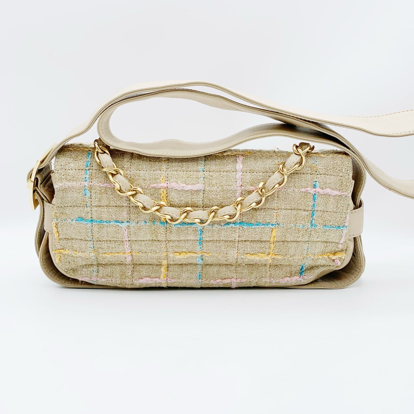 Chanel Beige