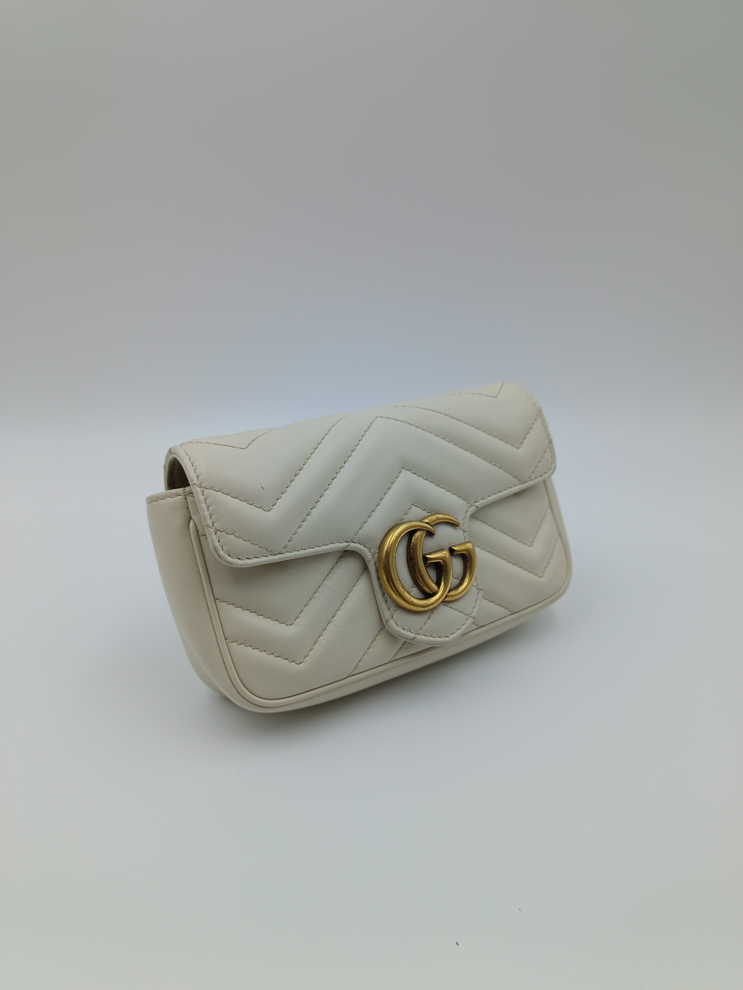Gucci Metal White
