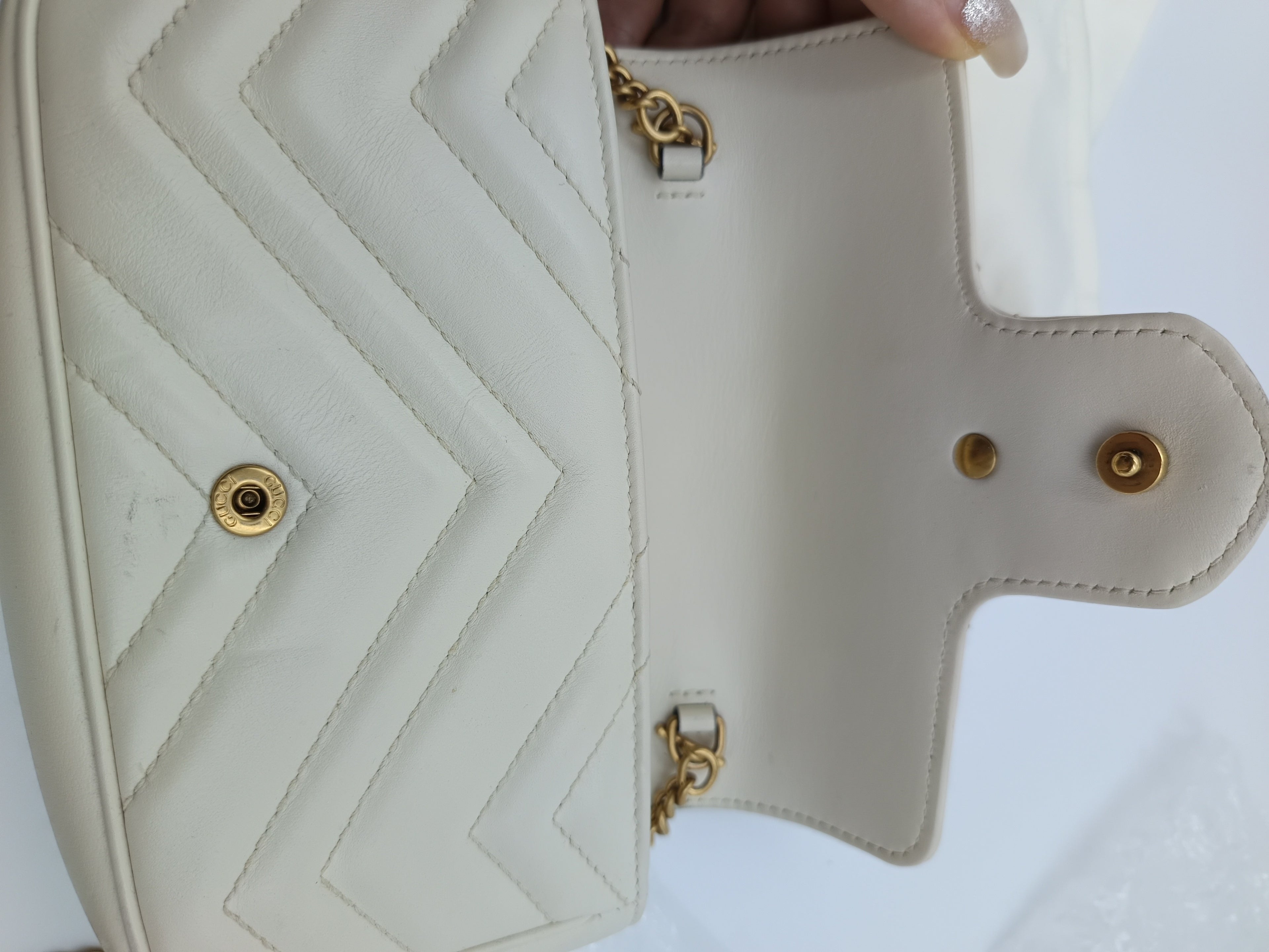 Gucci Metal White