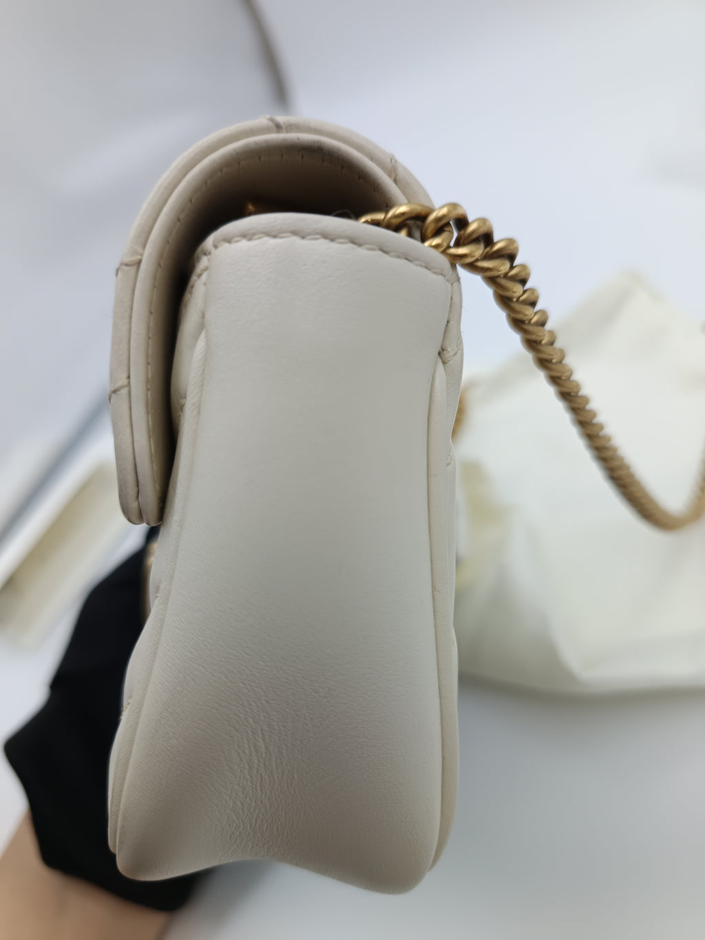 Gucci Metal White