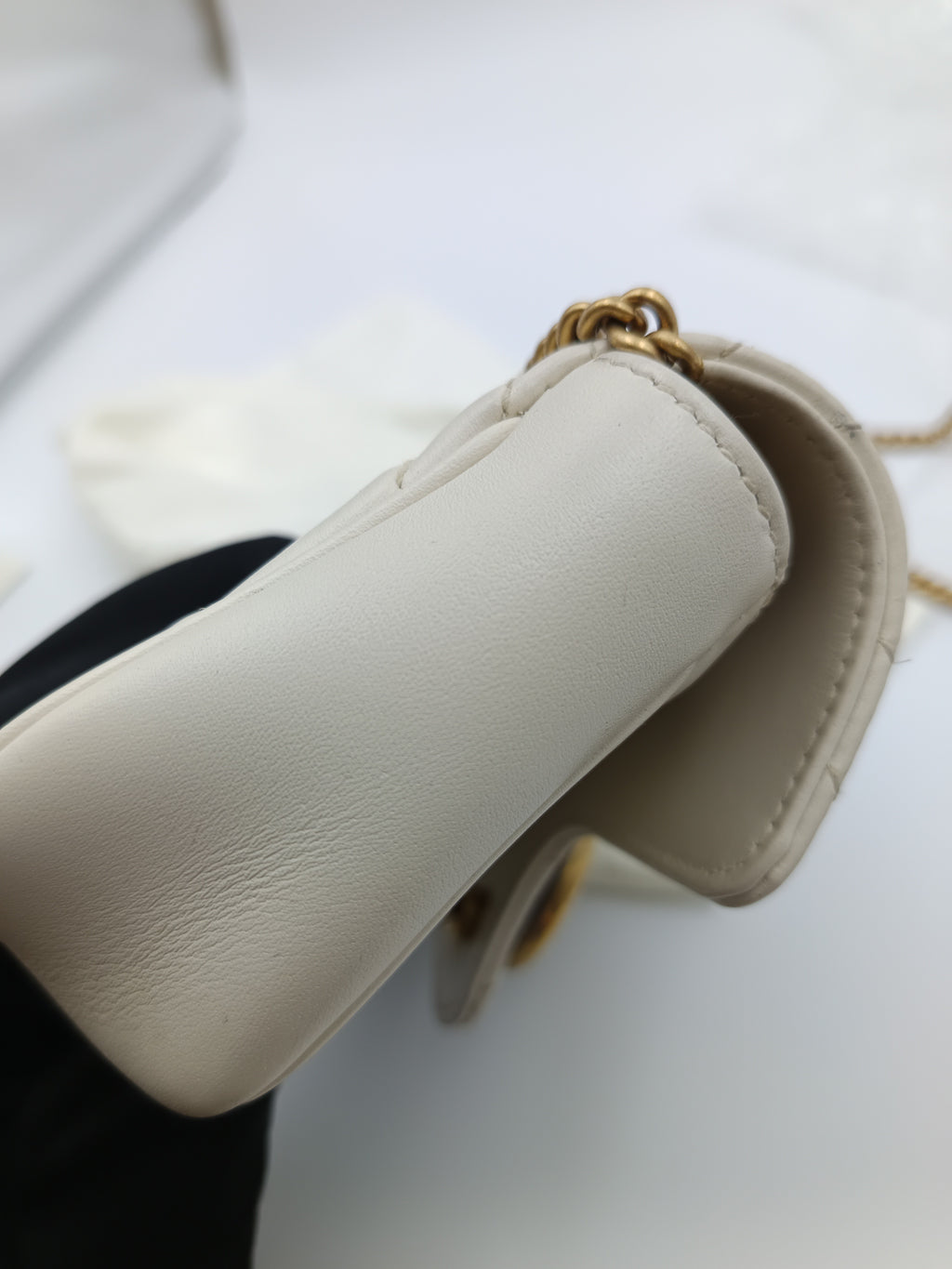 Gucci Metal White