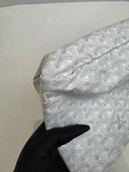 Goyard White
