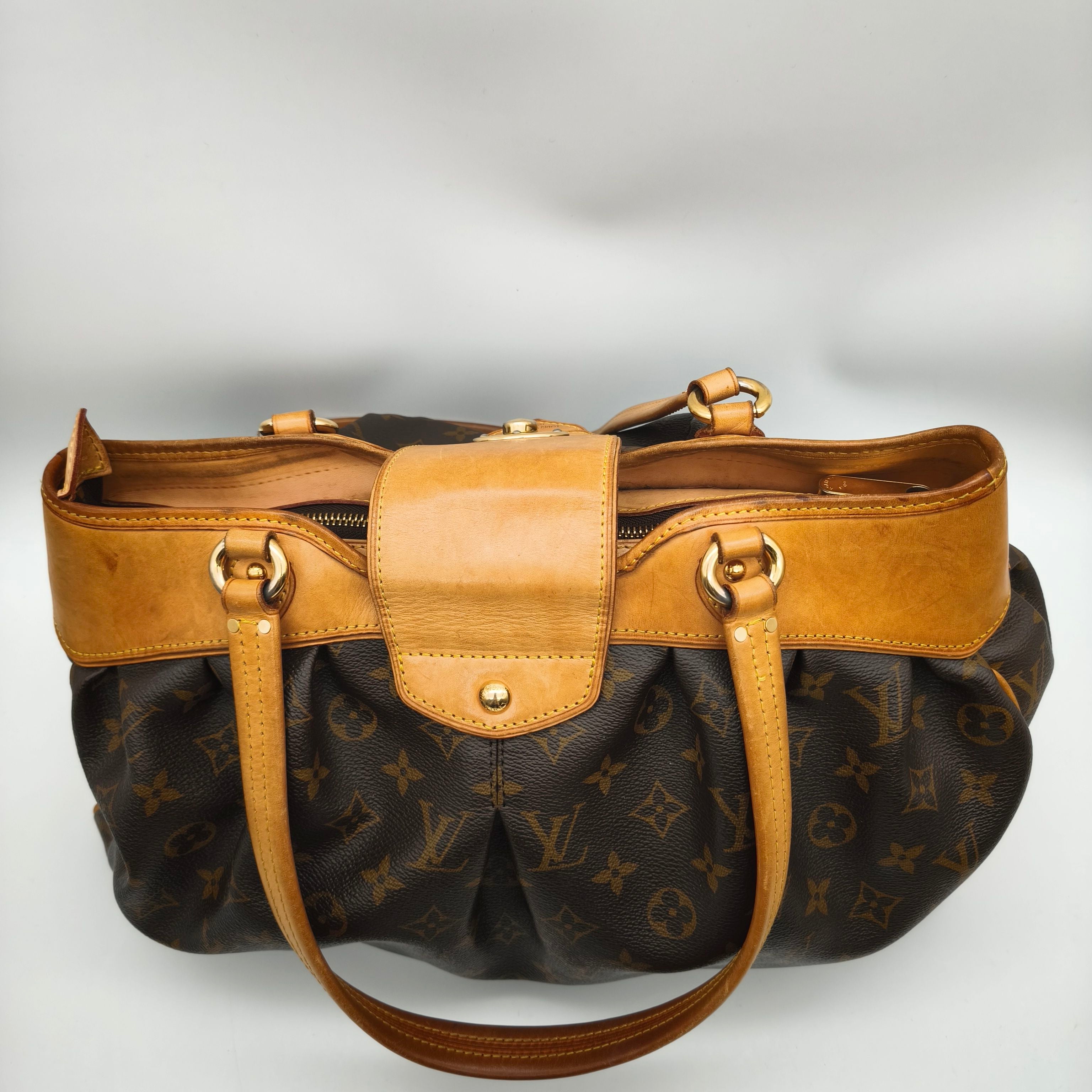 Louis Vuitton Shoulder Bag