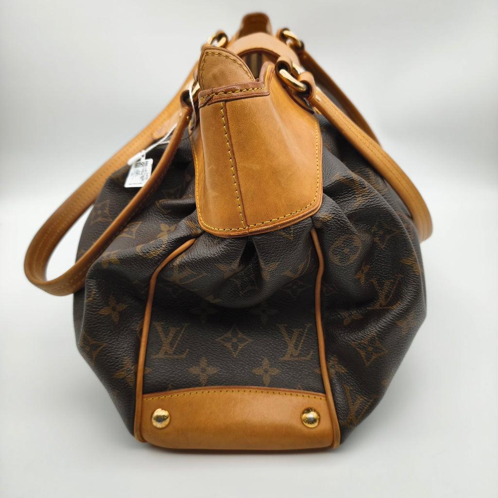 Louis Vuitton Shoulder Bag