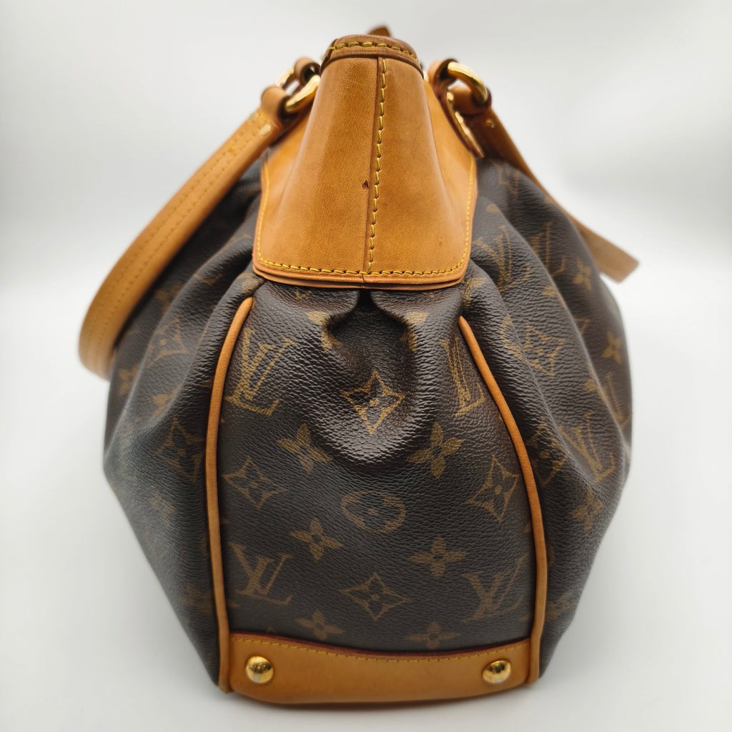 Louis Vuitton Shoulder Bag