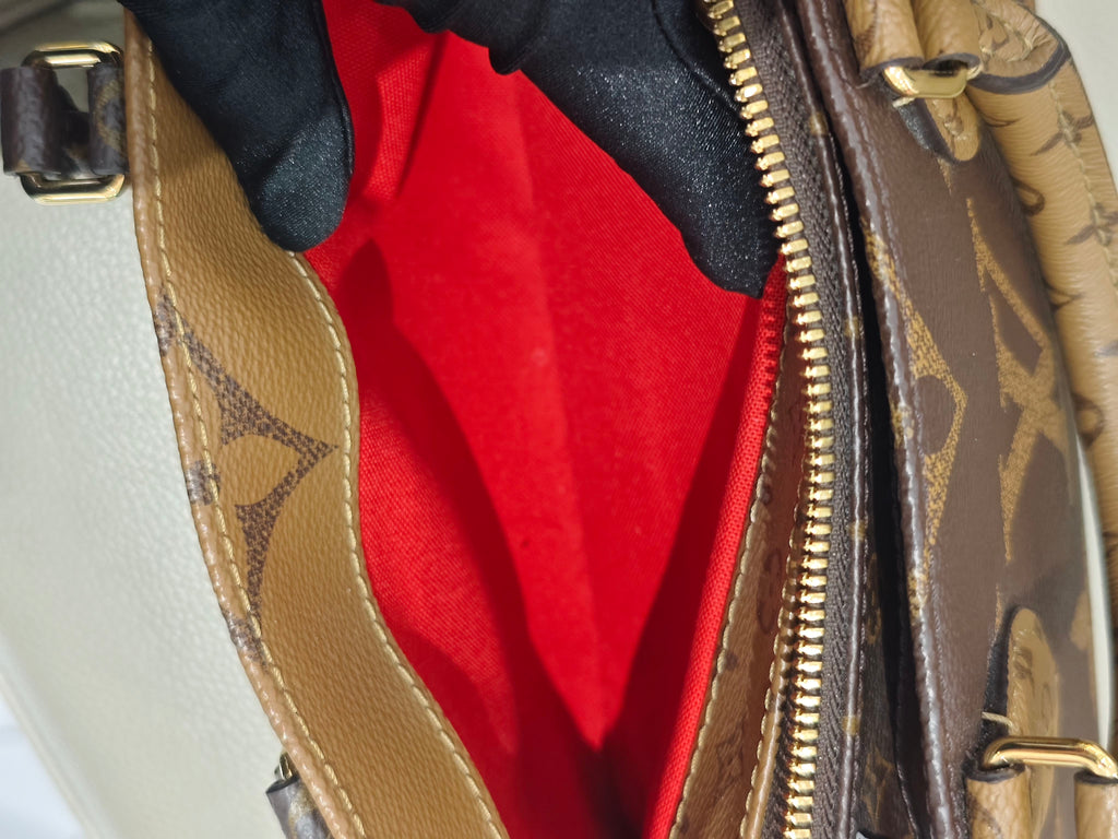 Louis Vuitton Onthego 25 x 13 x 10 M46653