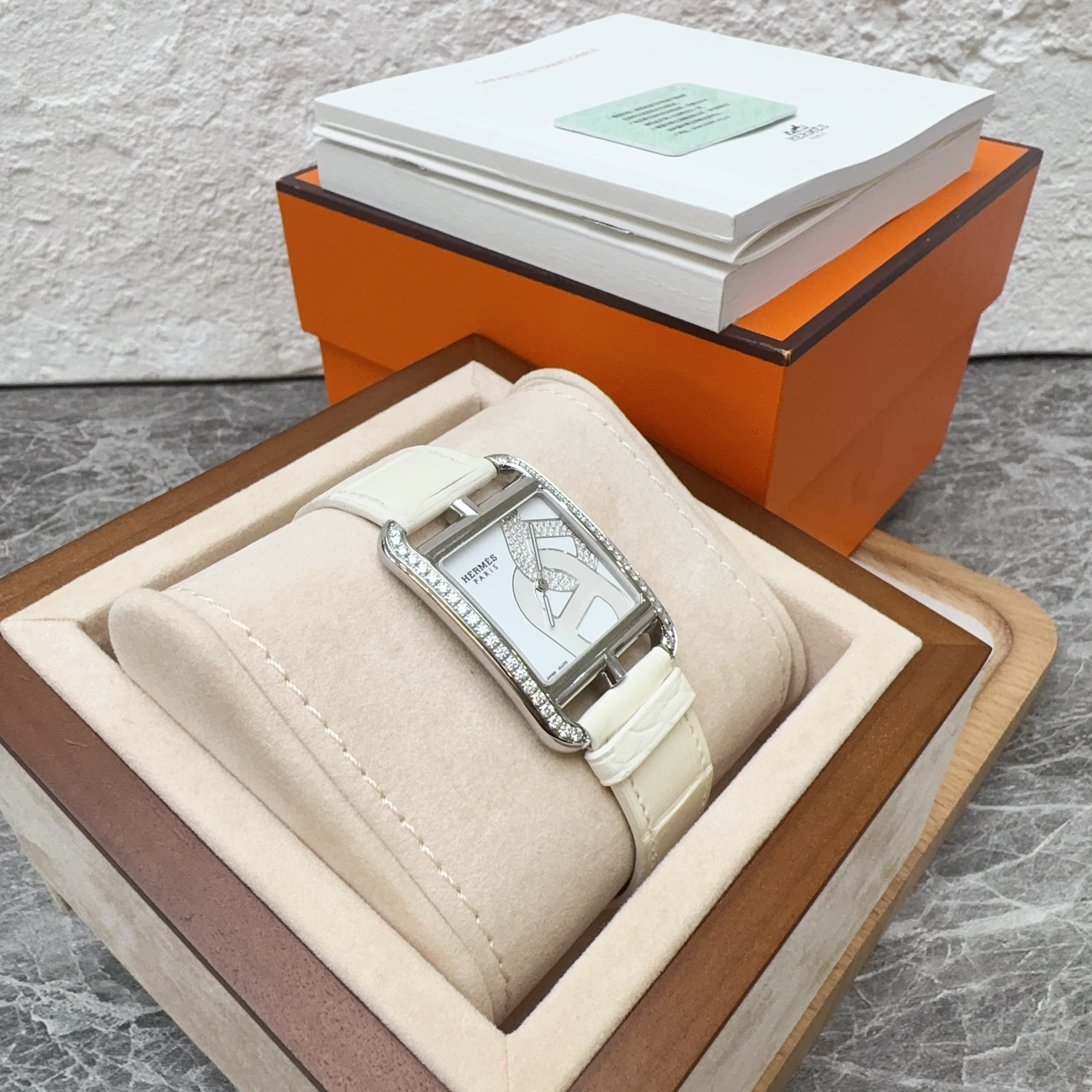 Hermes Quartz watch