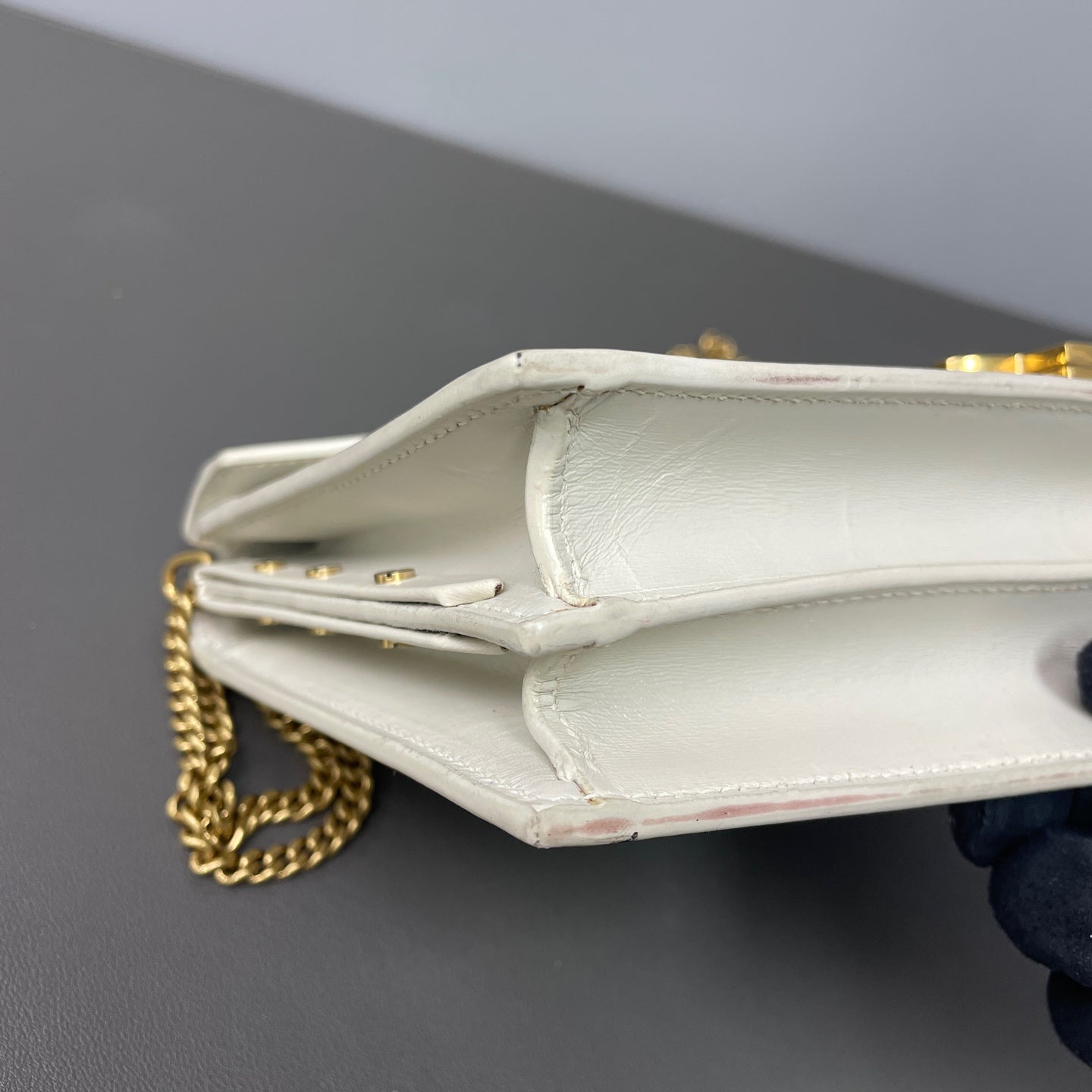 Saint laurent Leather Shoulder Bag