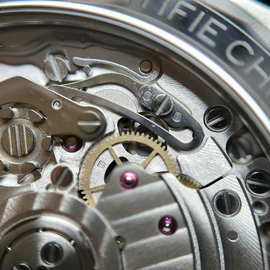 Breitling Chronomat B01 42 mechanical chronograph watch Mechanical watch 42 millimeters PB0134101C1S2