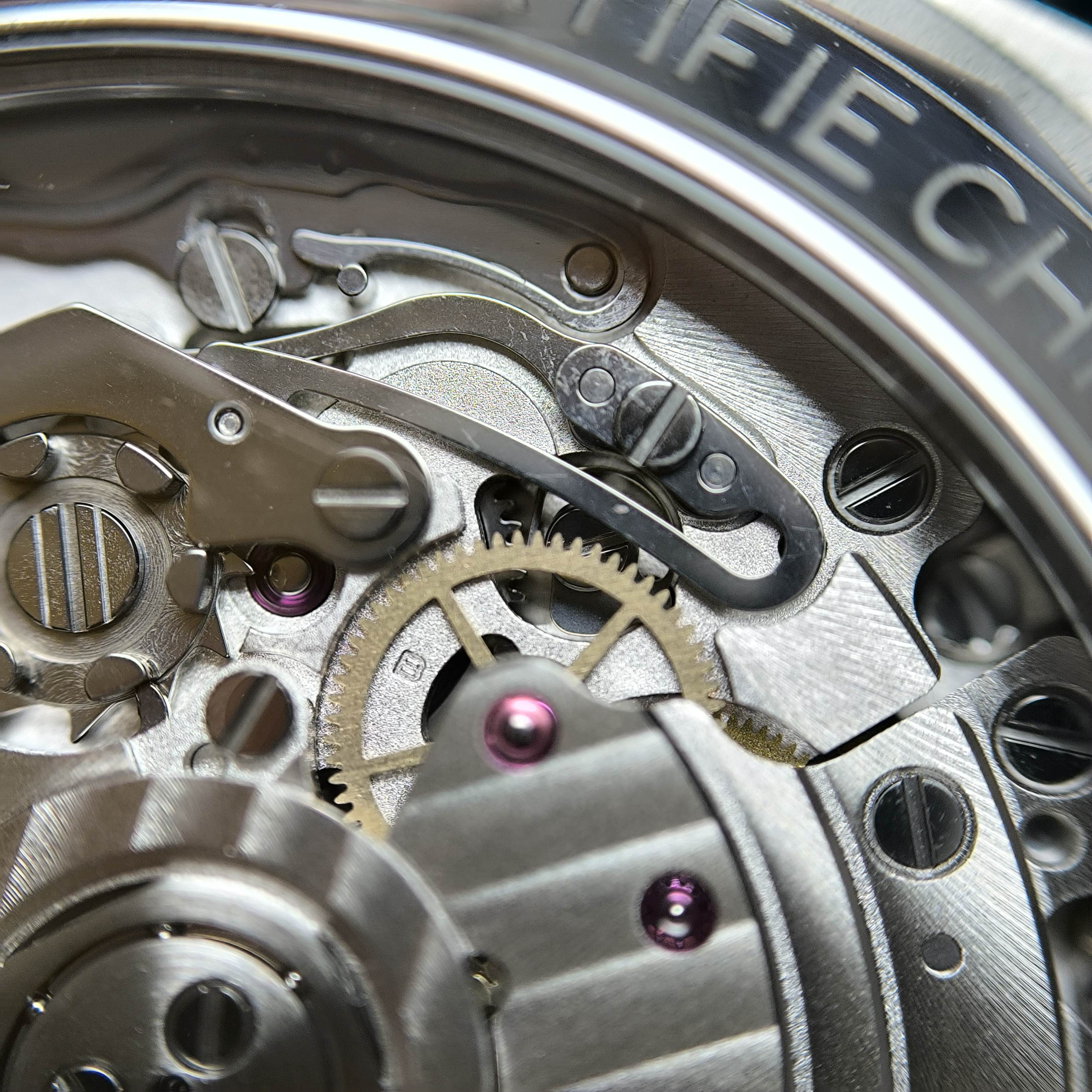 Breitling Chronomat B01 42 mechanical chronograph watch Mechanical watch 42 millimeters PB0134101C1S2