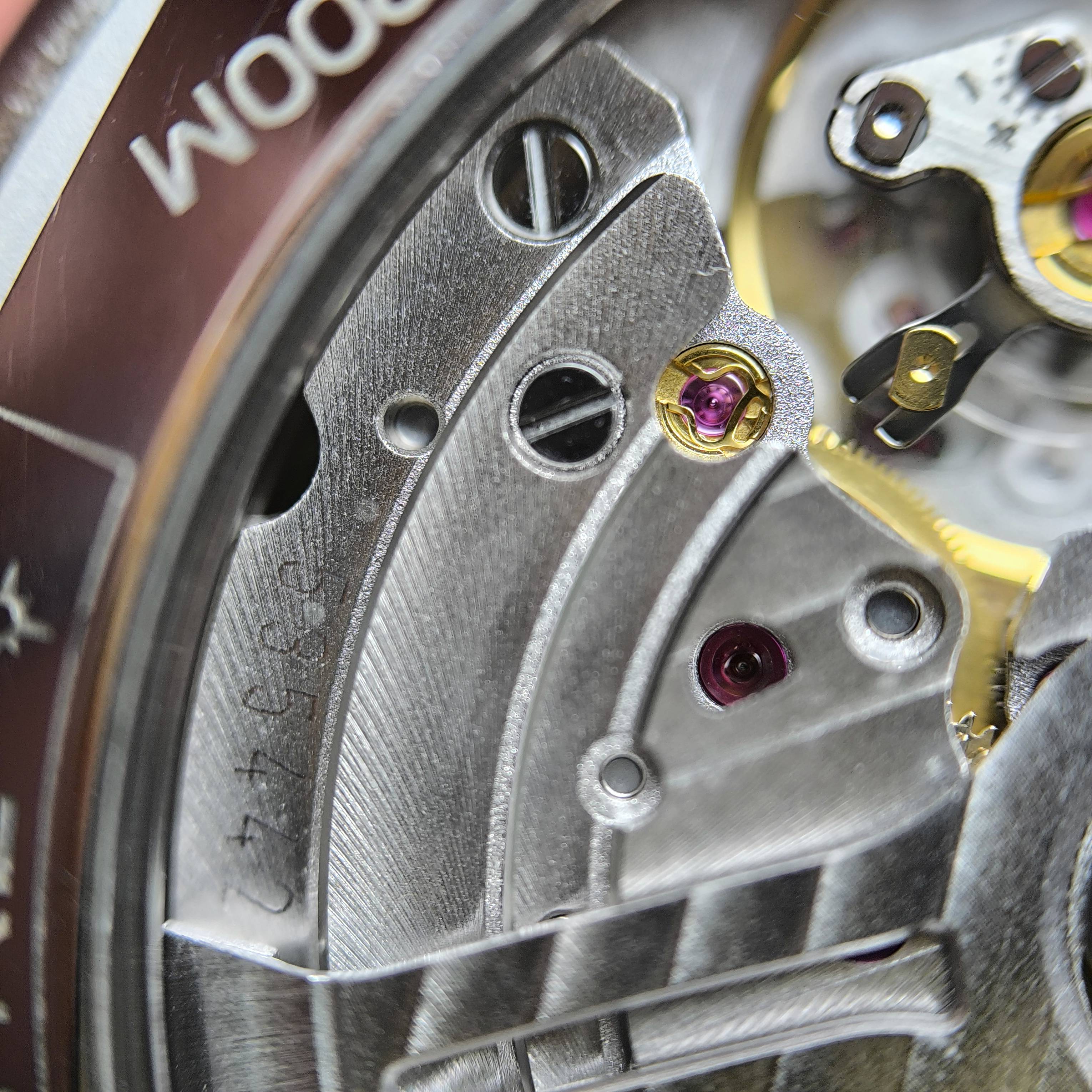 Breitling Chronomat B01 42 mechanical chronograph watch Mechanical watch 42 millimeters PB0134101C1S2