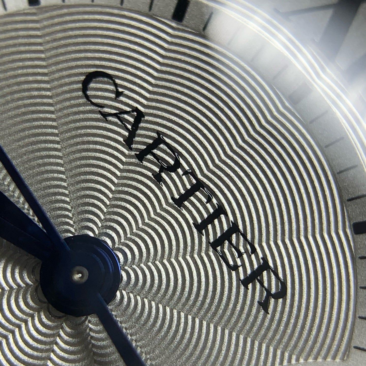 Cartier Ballon Bleu de Cartier Cartier Blue Balloon watch 33mm WSBB0044