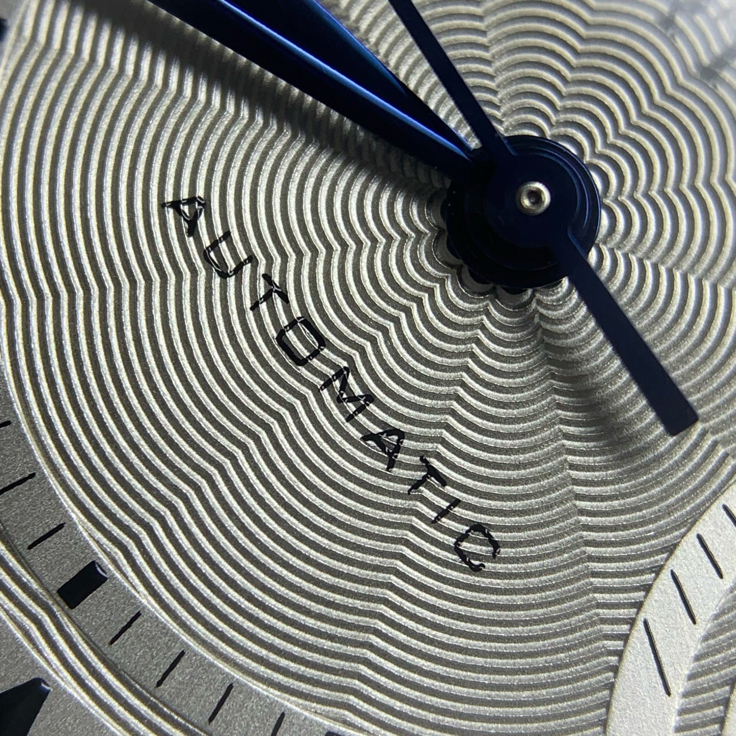 Cartier Ballon Bleu de Cartier Cartier Blue Balloon watch 33mm WSBB0044
