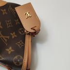 Louis Vuitton Bucket & Drawstring Bag M57099