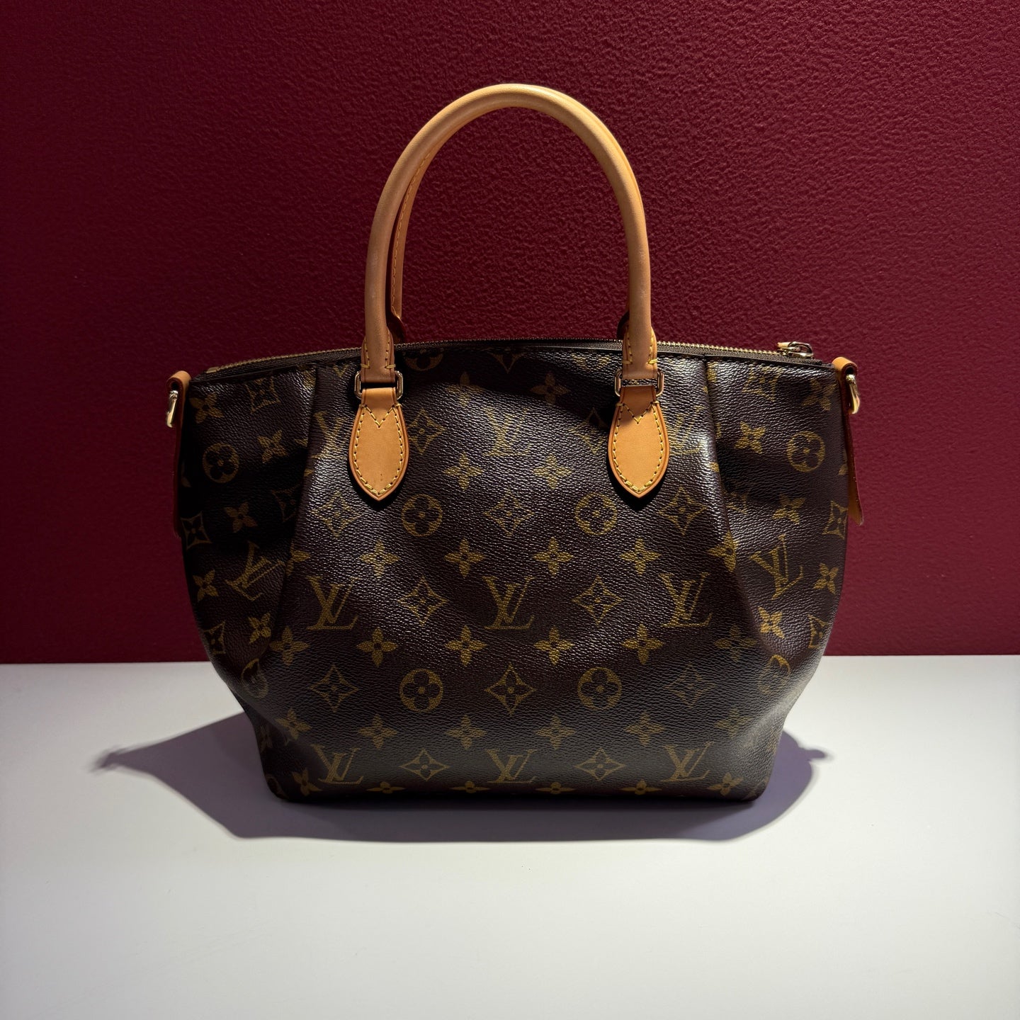 Louis Vuitton Crossbody 31.0x 21.0x 13.0 cm M48813