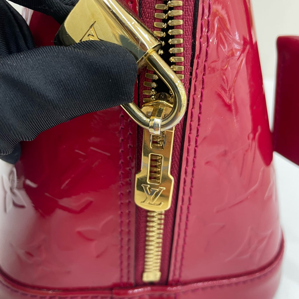 Louis Vuitton Red M90169