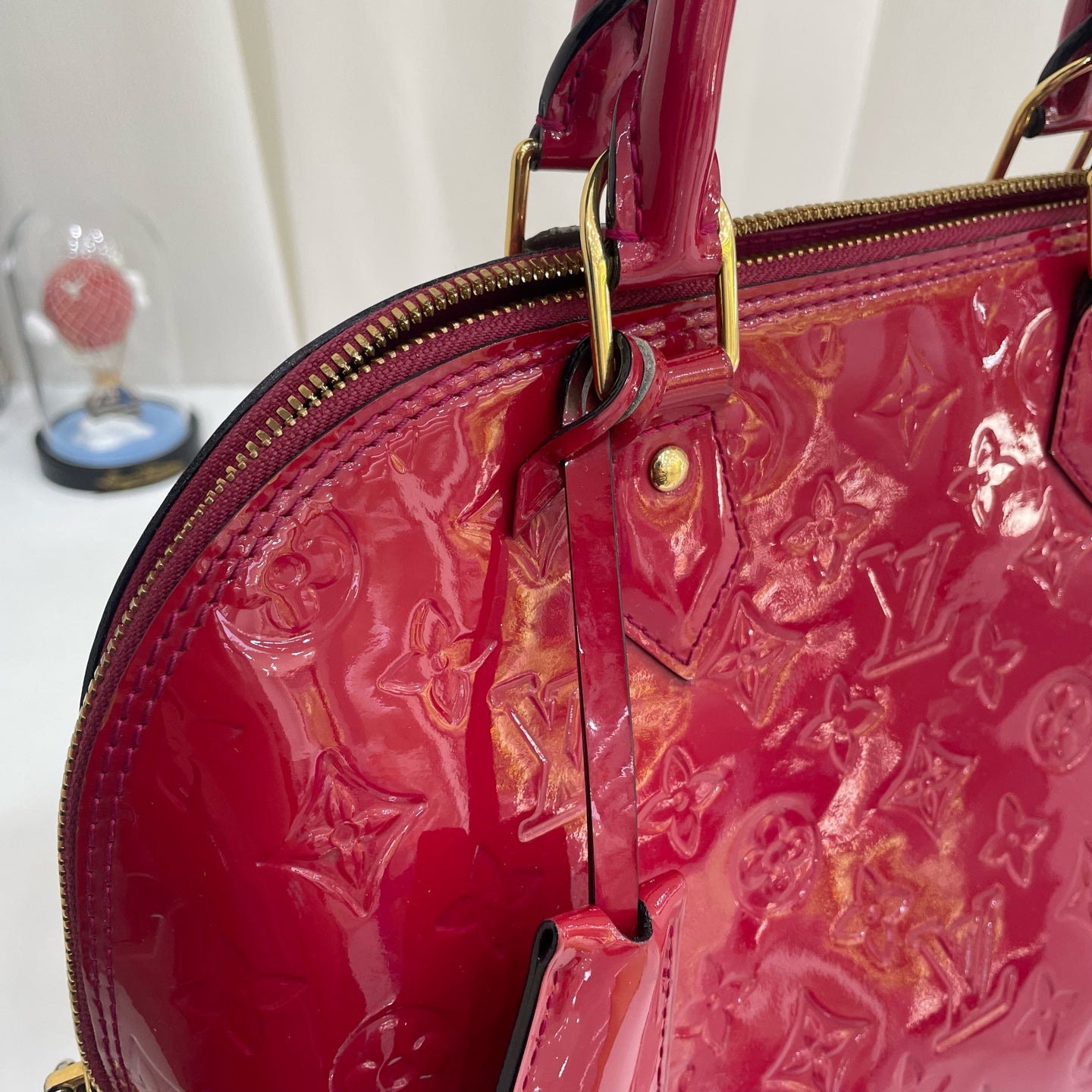 Louis Vuitton Red M90169
