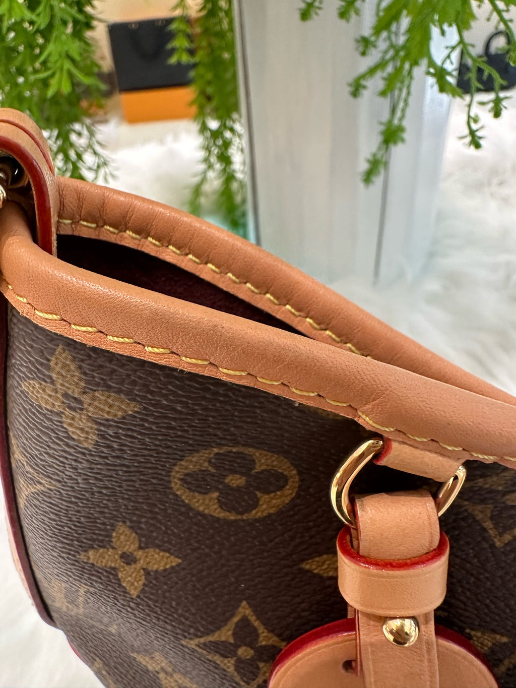 Louis Vuitton Crossbody