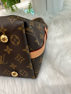 Louis Vuitton Crossbody