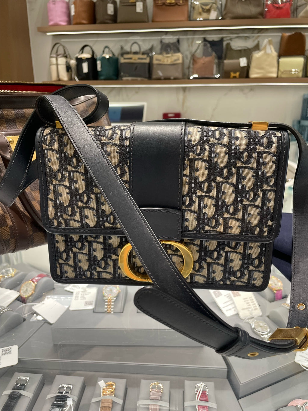 Dior