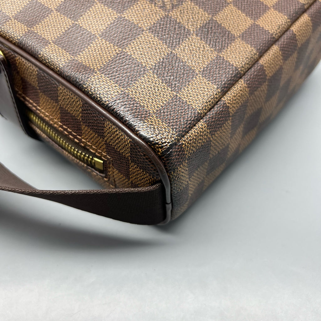 Louis Vuitton Crossbody