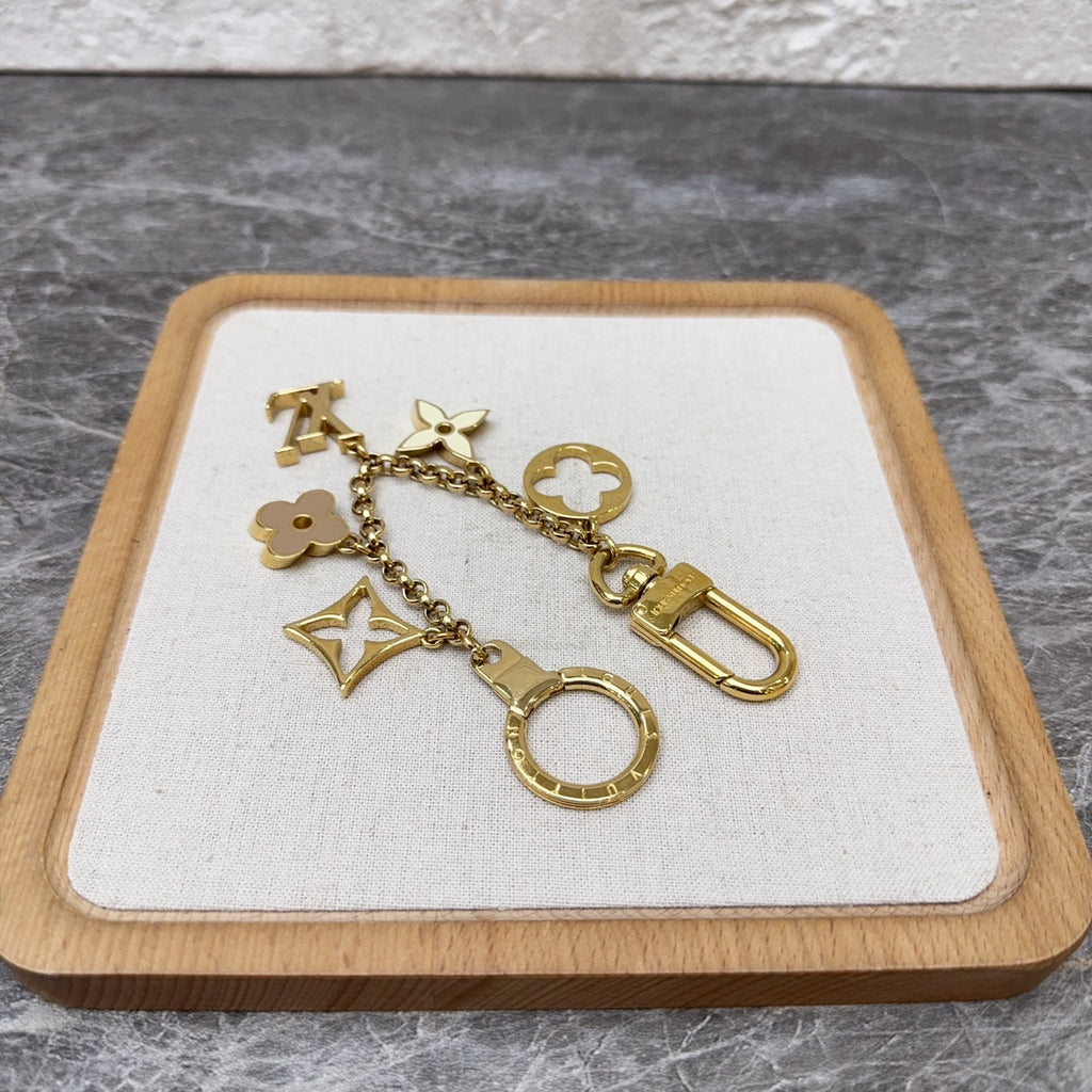 Louis Vuitton Metal Key ring/Key holder