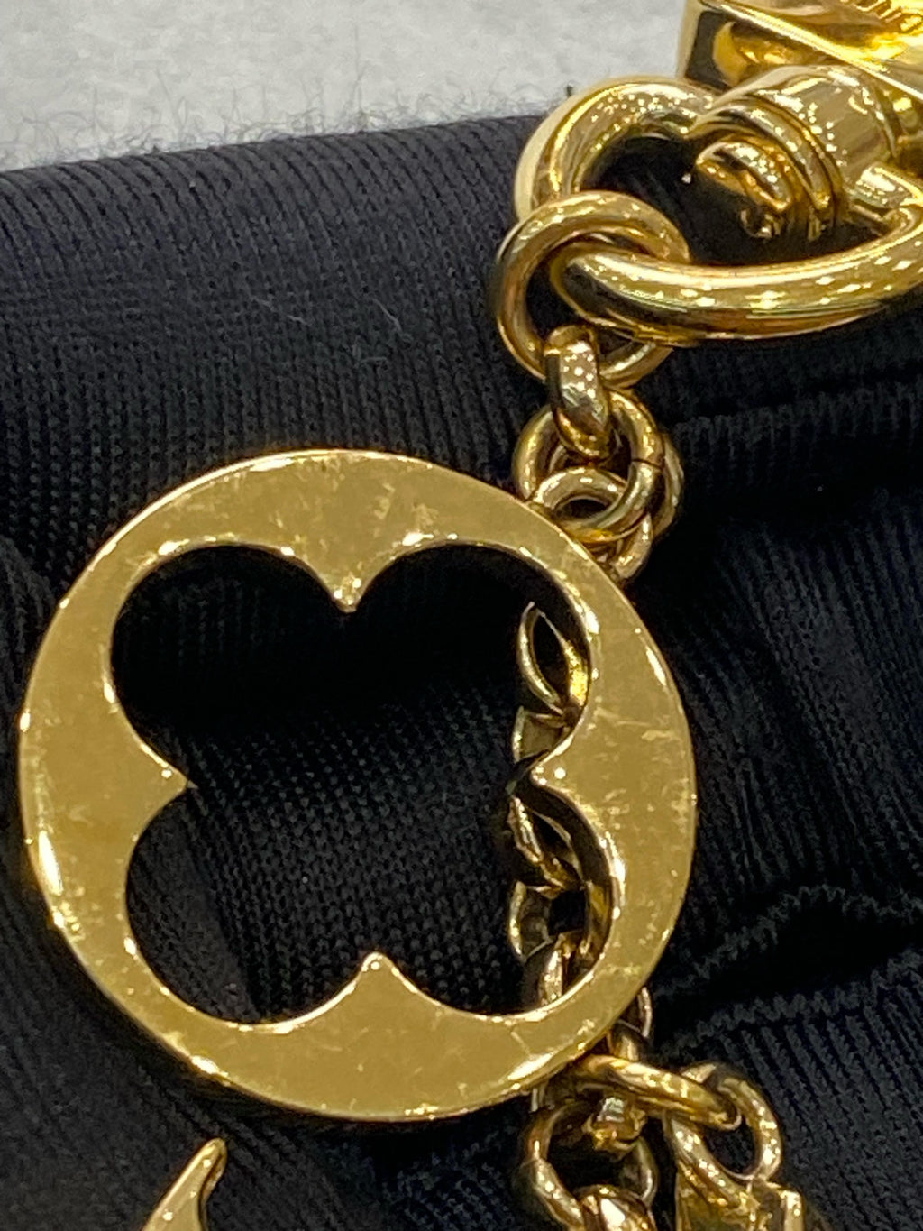 Louis Vuitton Metal Key ring/Key holder