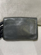 Saint laurent LE CASSANDRE pebble-grain sheepskin chain clutch bag Black Shoulder Bag 853610AACYT1000