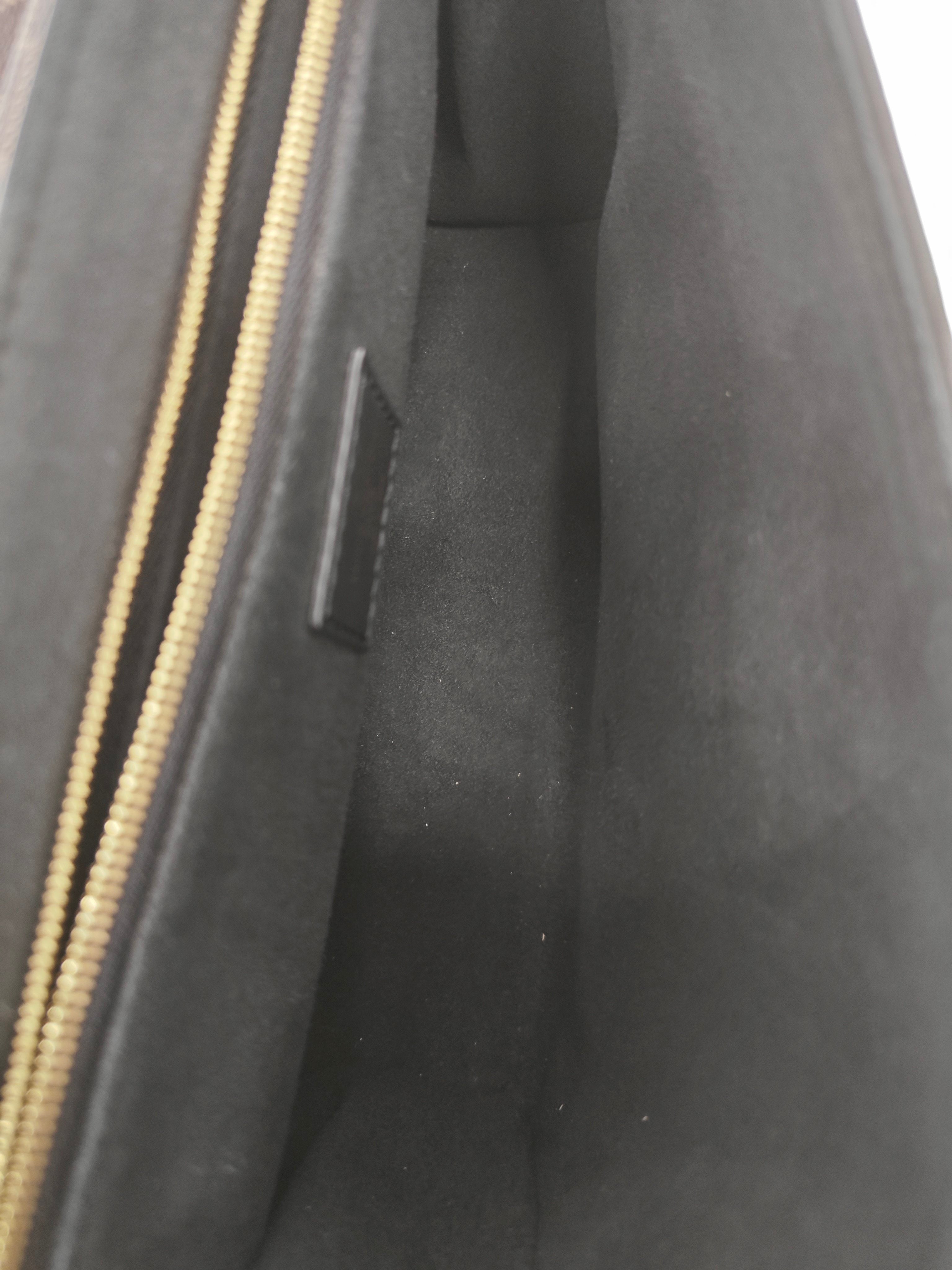 Louis Vuitton Crossbody